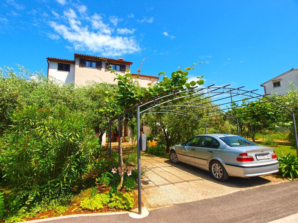 Apartments Milio 1105 Fažana Kültér fotó