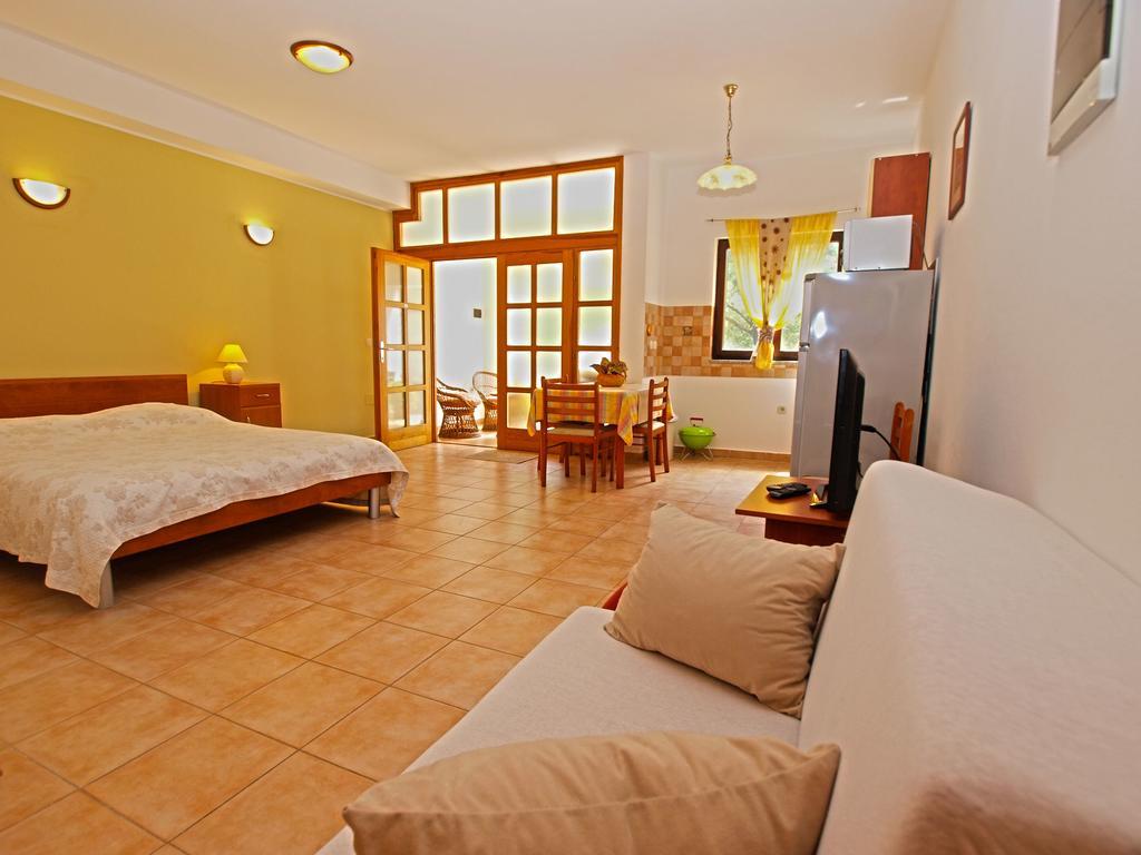 Apartments Milio 1105 Fažana Kültér fotó